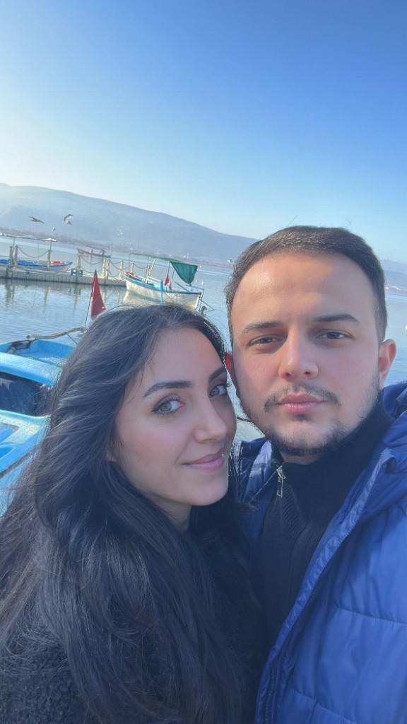 Deniz kenarında